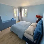 Vila Alba *